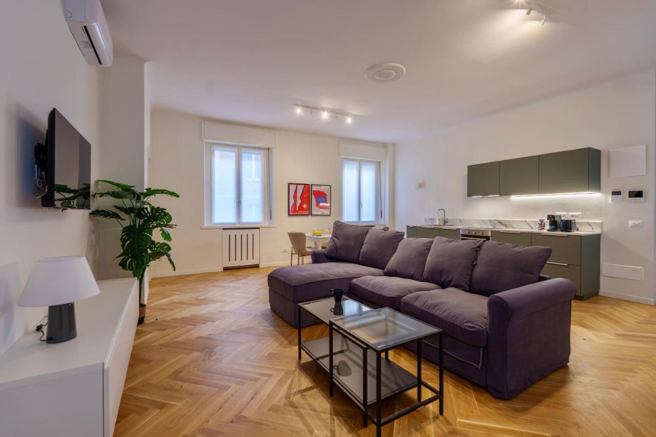 Apartament Duomo-Porta VeneziaLuxury Wifi E Netflix Mediolan Zewnętrze zdjęcie