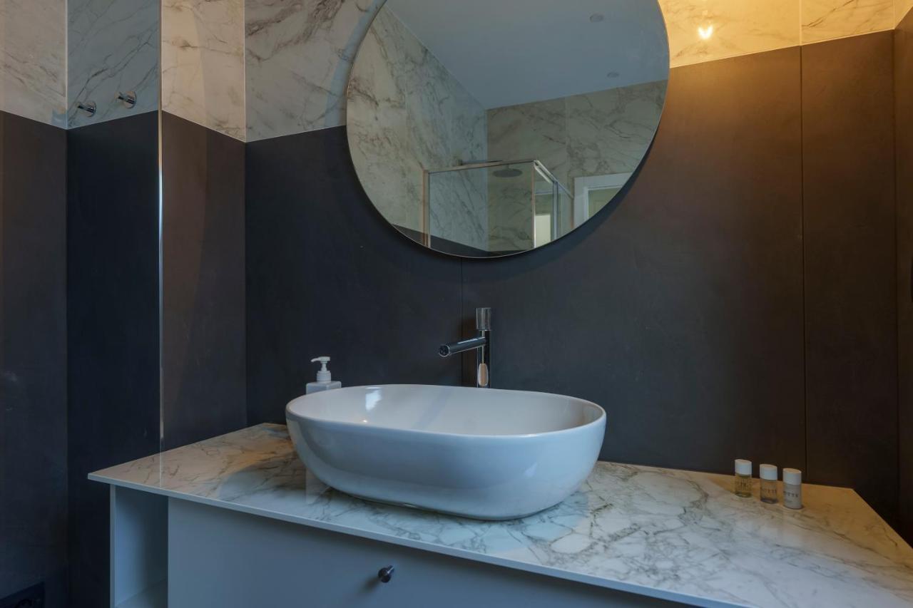 Apartament Duomo-Porta VeneziaLuxury Wifi E Netflix Mediolan Zewnętrze zdjęcie